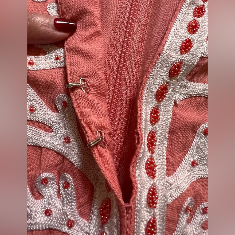 Sulu Collection Coral Embroidered Shift Dress Beaded Trim Size L - Picture 5 of 7